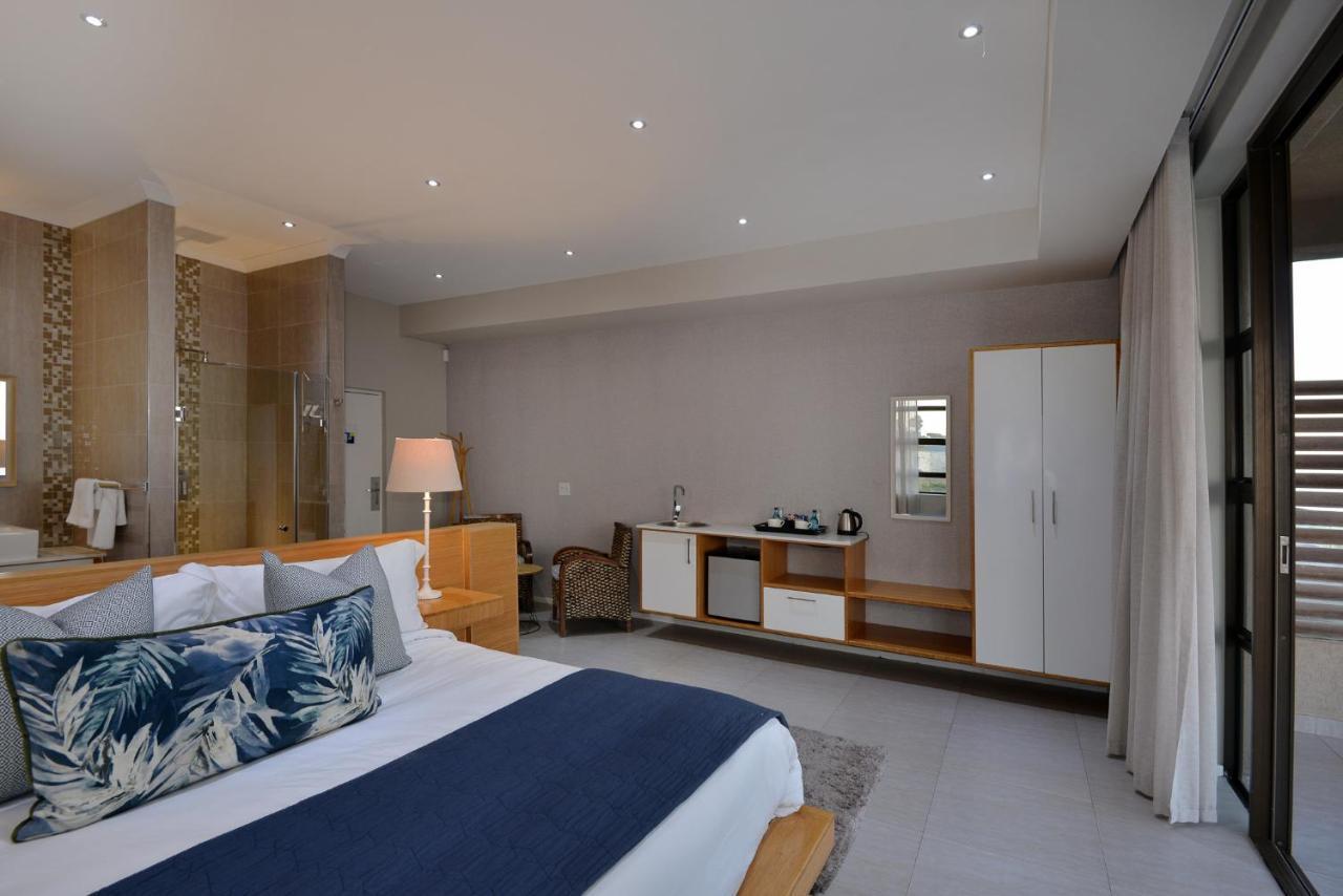 The Shark Bay Boutique Hotel & Spa Langebaan Exterior photo